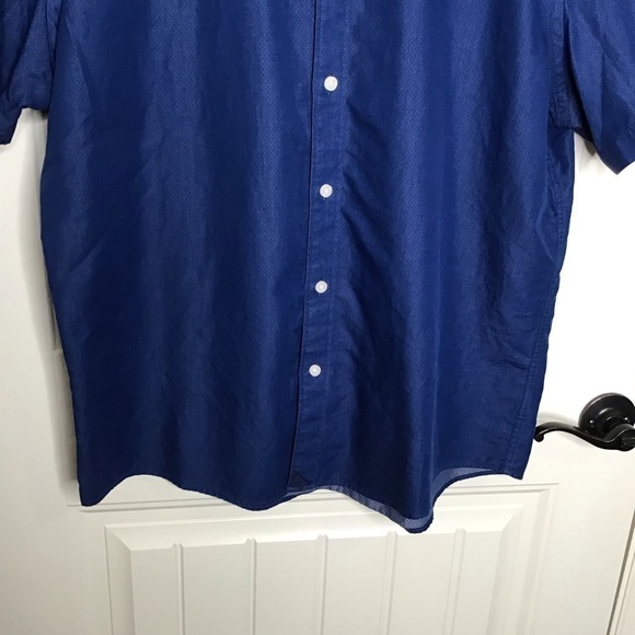 UNTUCKit Altavins Navy Short Sleeve Button Down Shirt. - Picture 5 of 11